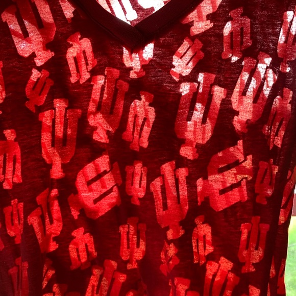 Women’s Indiana Hoosiers IU T-Shirt - Picture 3 of 5